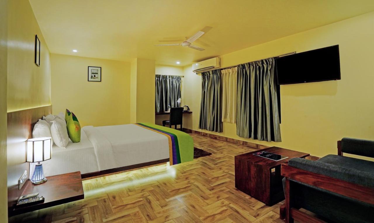 Treebo Trend Hotel Golden Nest Bhubaneswar Exterior foto