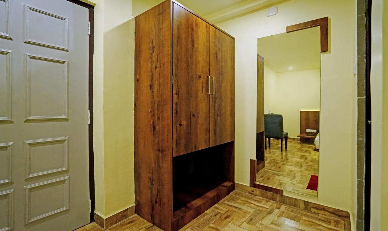 Treebo Trend Hotel Golden Nest Bhubaneswar Exterior foto