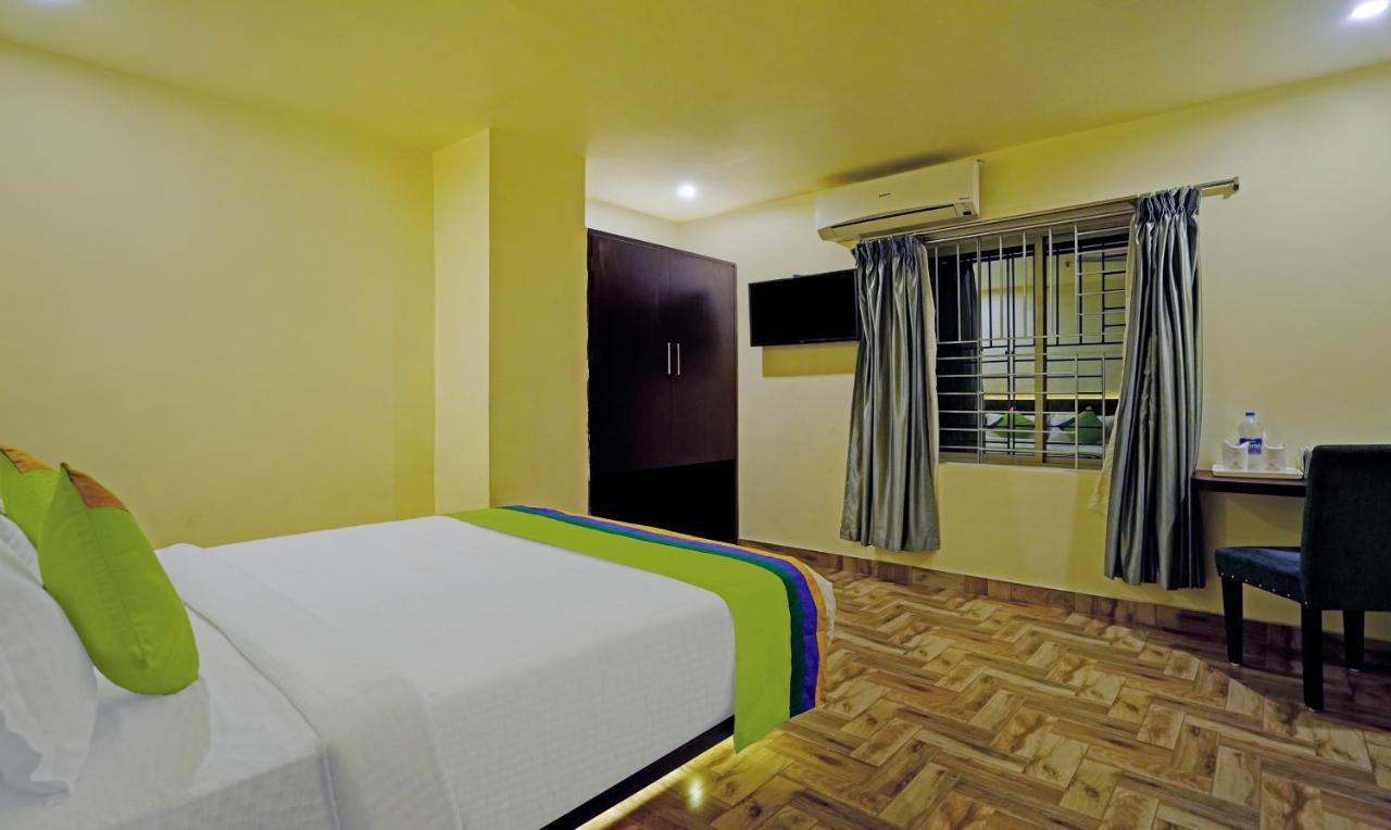 Treebo Trend Hotel Golden Nest Bhubaneswar Exterior foto